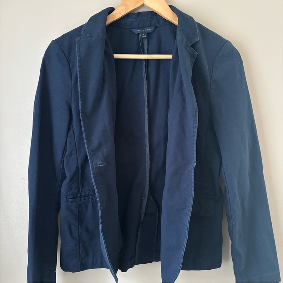 Tommy Hilfiger Navy Blazer Women’s Size 6 Classic Preppy 3-Button Jacket - Picture 6 of 9